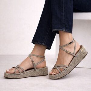 BALLY grey beige  Sandals with Elegant Design size 40 EUC